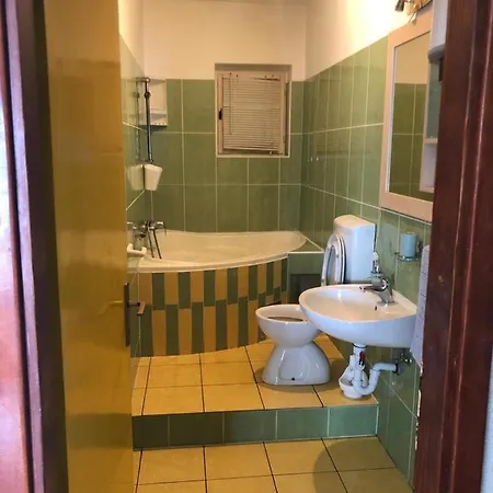 Luka Apartment